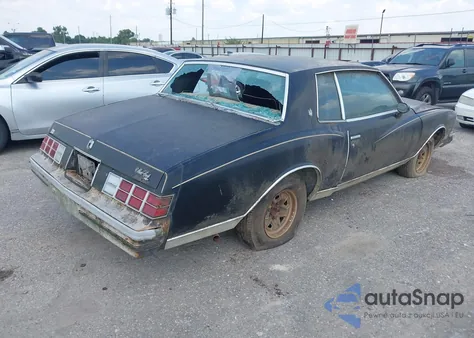 1980 Chevrolet Monte Carlo z USA, uszkodzony, nr VIN 1Z37HAK417122